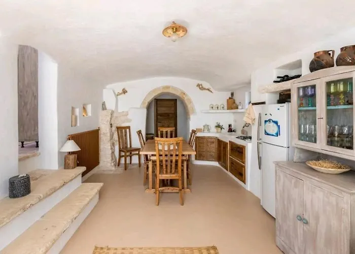 Trullo Zurlo Ostuni